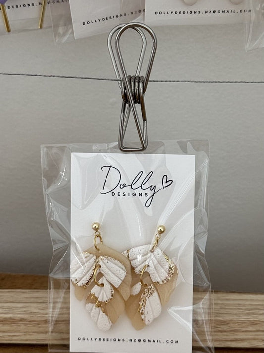 Dolly Designs Leaf Dangles - White/Transparent