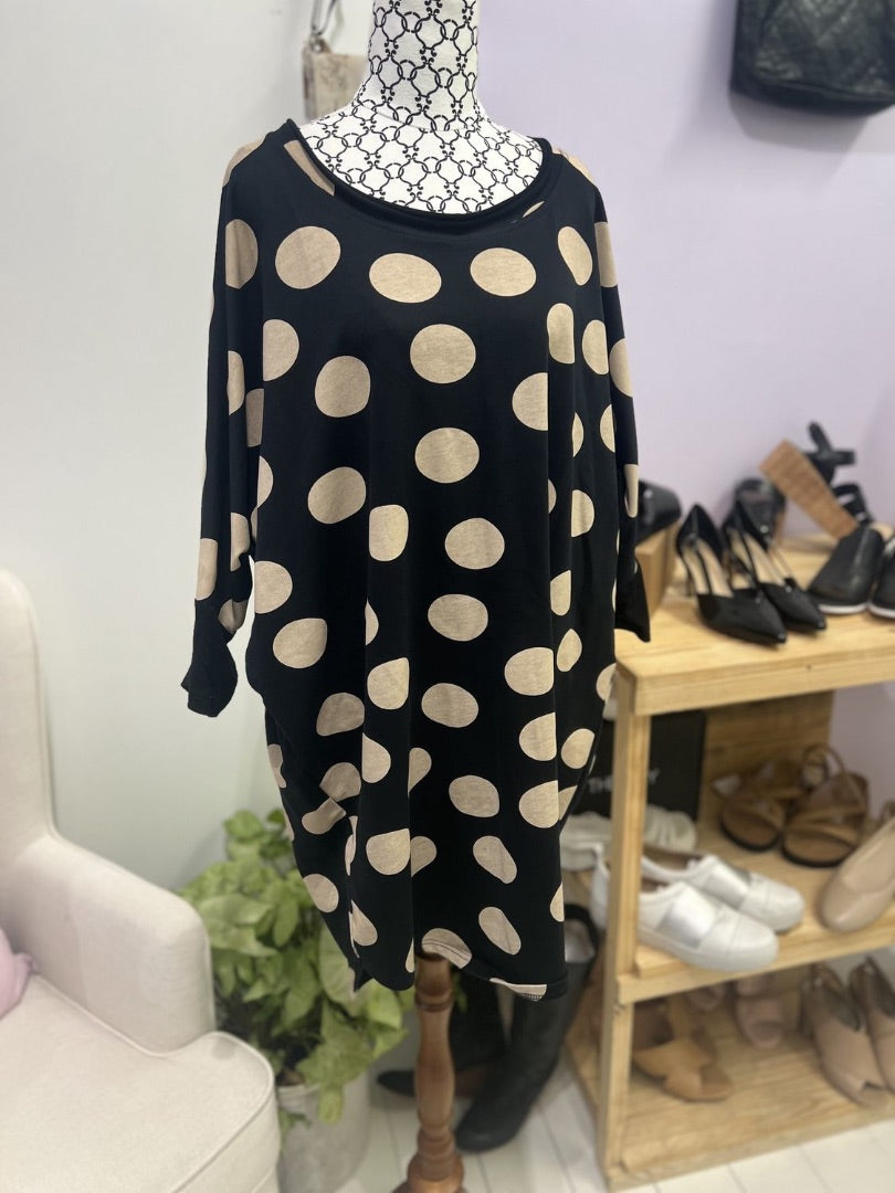 Deeanne Hobbs Black Spotted Tunic - Size 1 (16-18)