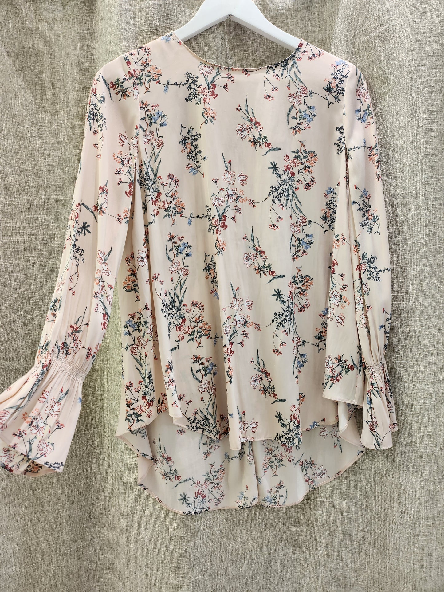 Witchery Pink Floral Flowy Top - 8