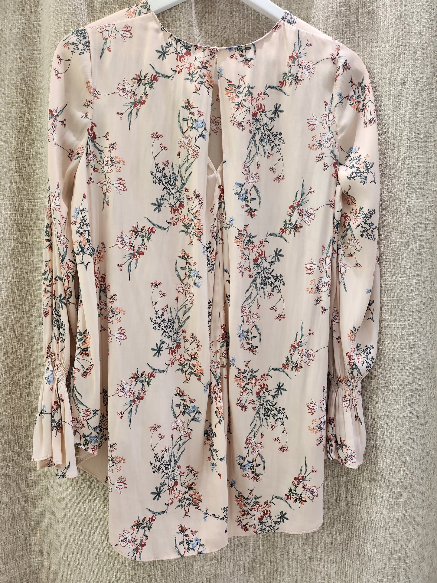 Witchery Pink Floral Flowy Top - 8