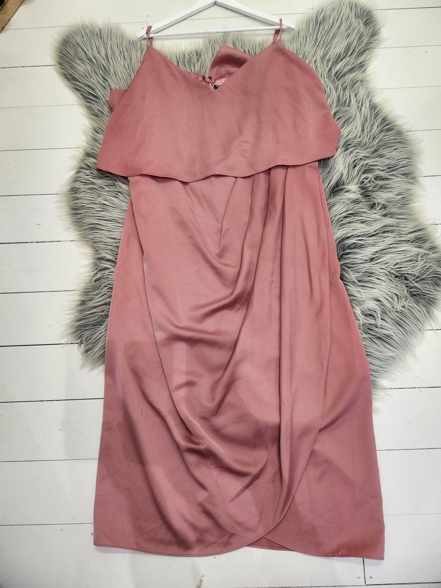 City Chic Ball Gown Dusky Pink XXL/24