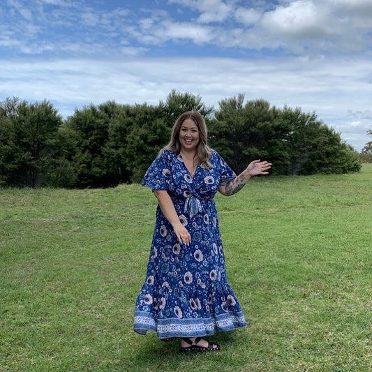 (Ex-Rental) Mila Navy Floral Maxi Dress 22