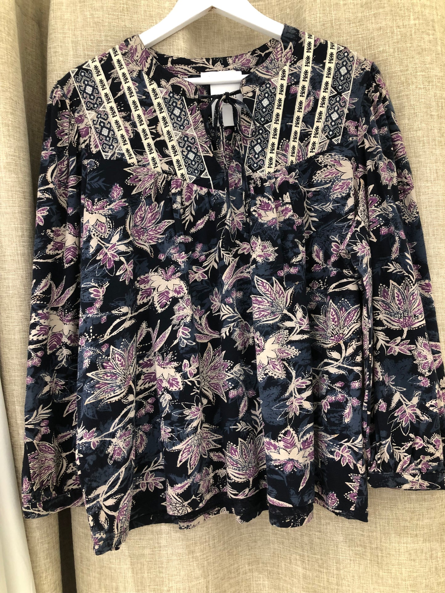 Ella J Floral Long Sleeve Top - 18