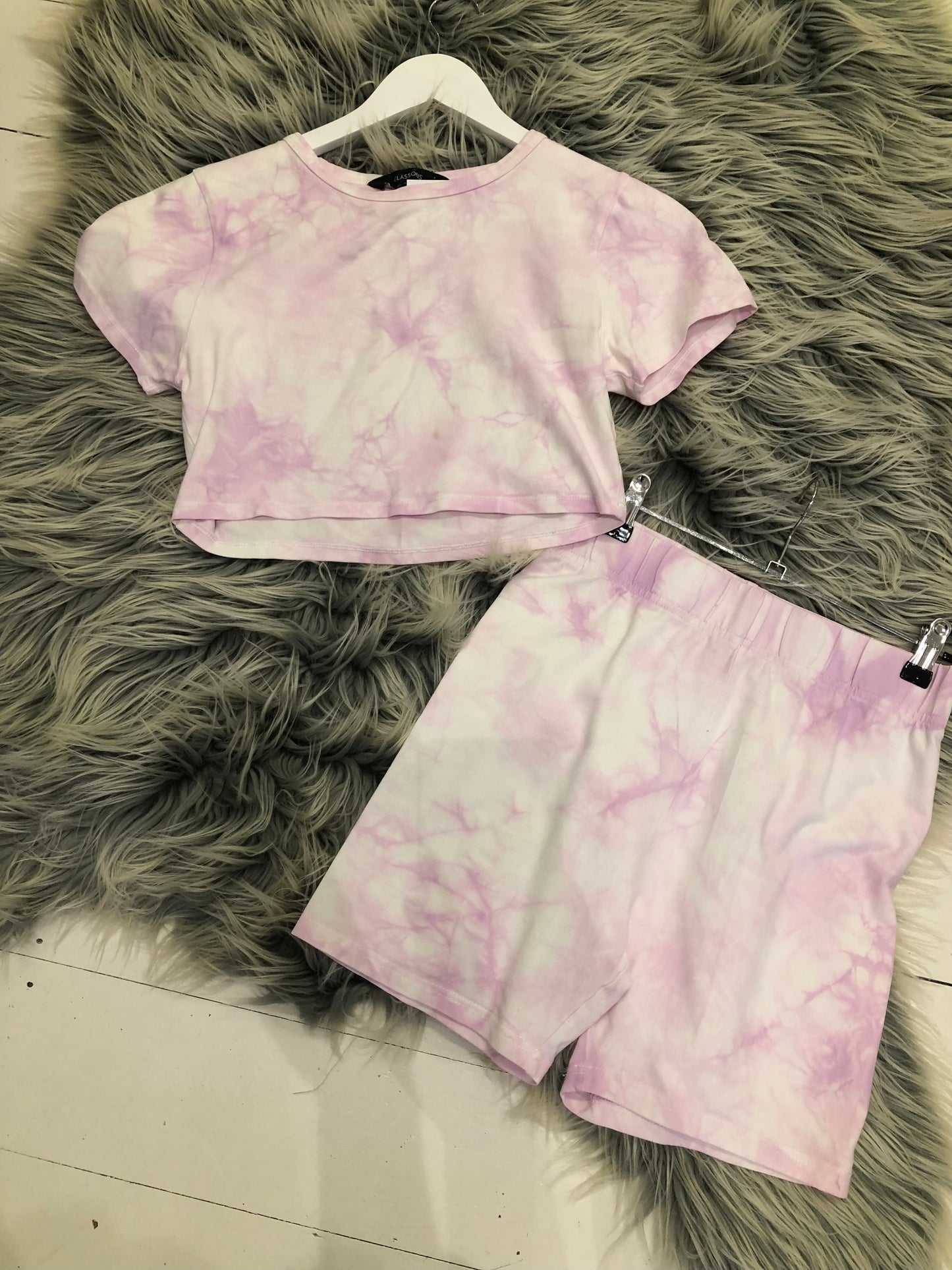 Glassons Purple/White Tie Dye Crop/Shorts Set (Small Hole), M