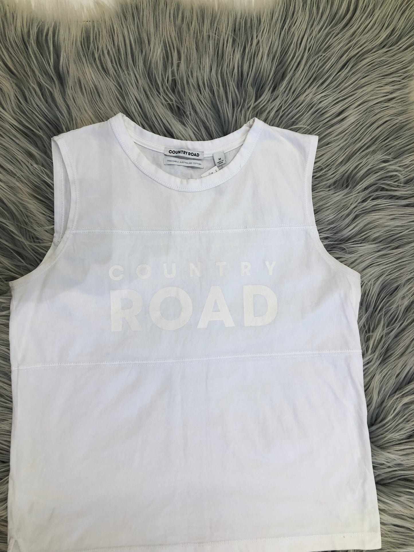 Country Road (Stained) White Tank Top, M