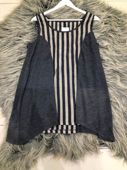 Twin Rivers Blue/white Stripe Top, L