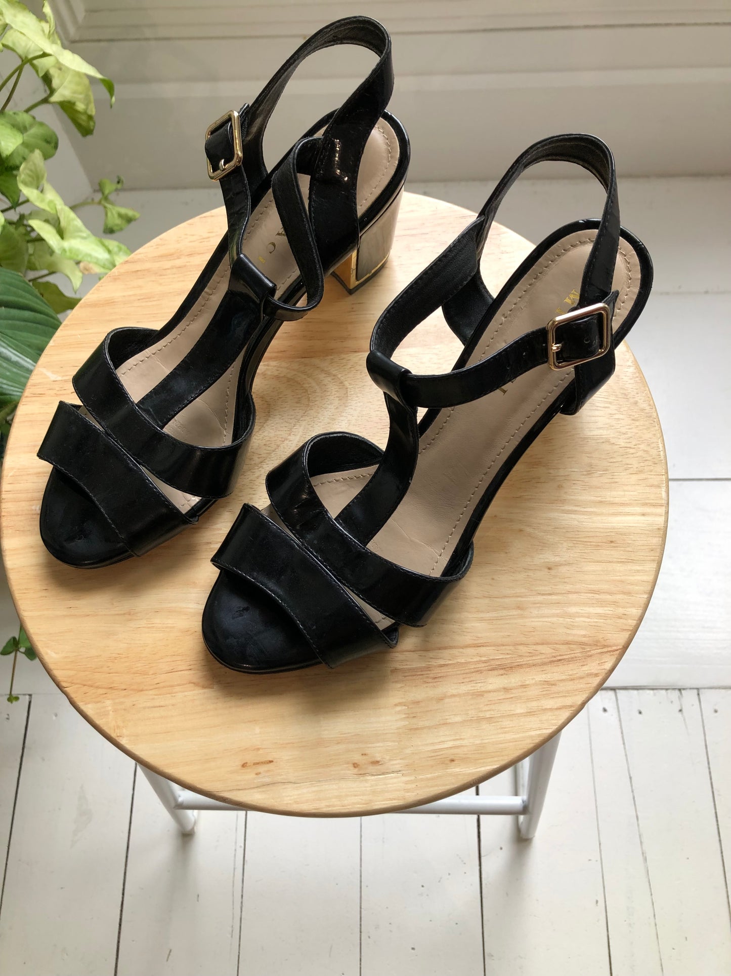 Mi Piaci Black Heel, 40