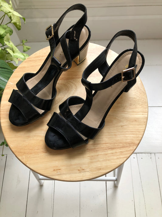 Mi Piaci Black Heel, 40