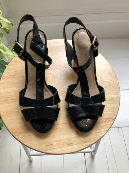 Mi Piaci Black Heel, 40