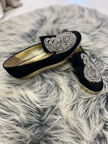 Miss Wilson Black and Gold Slip On's - 10