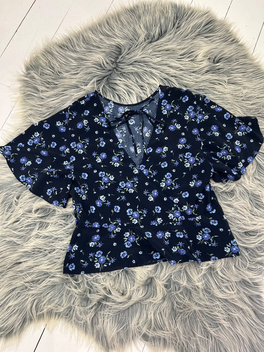 UNBRANDED Dark Blue floral Top M-L